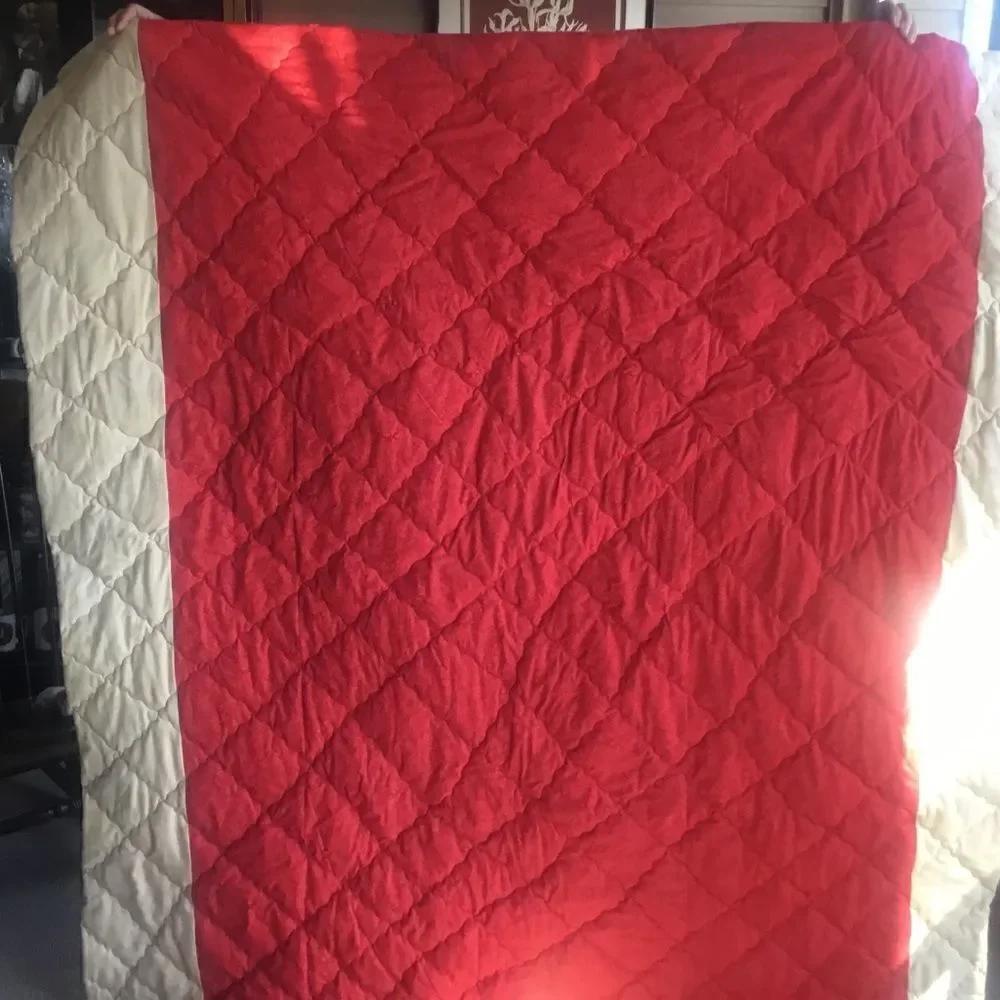 NWT Hand Crafted “Country Home” Christmas Large  Quilt